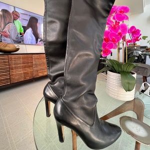 Manolo Blahnik Thigh High Black Leather Boots 38.5